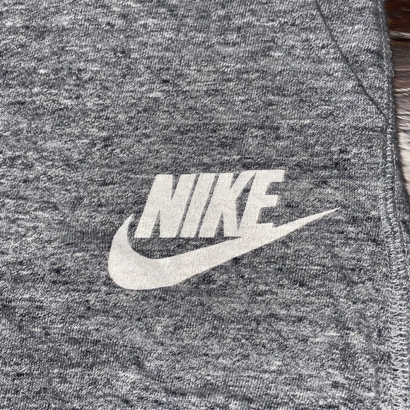 Nike sweatpants - Picture 4 of 4